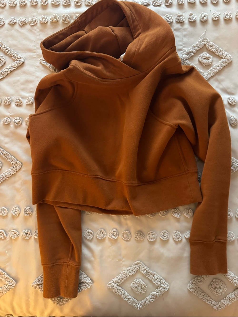 lululemon athletica Hooded Pullover in Rust